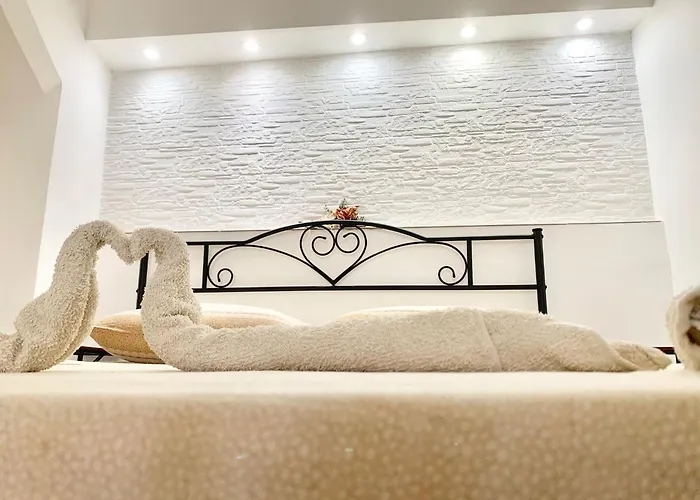 Roncella E La Sua Storia Centro Storico Apartamento *