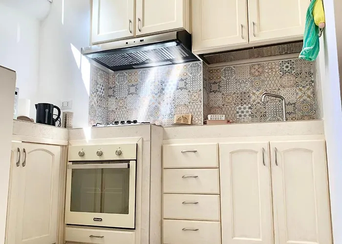 Roncella E La Sua Storia Centro Storico * Gallipoli